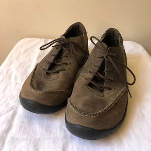 Montrail Whidbey Shoes (Brown) (Size 9.5)